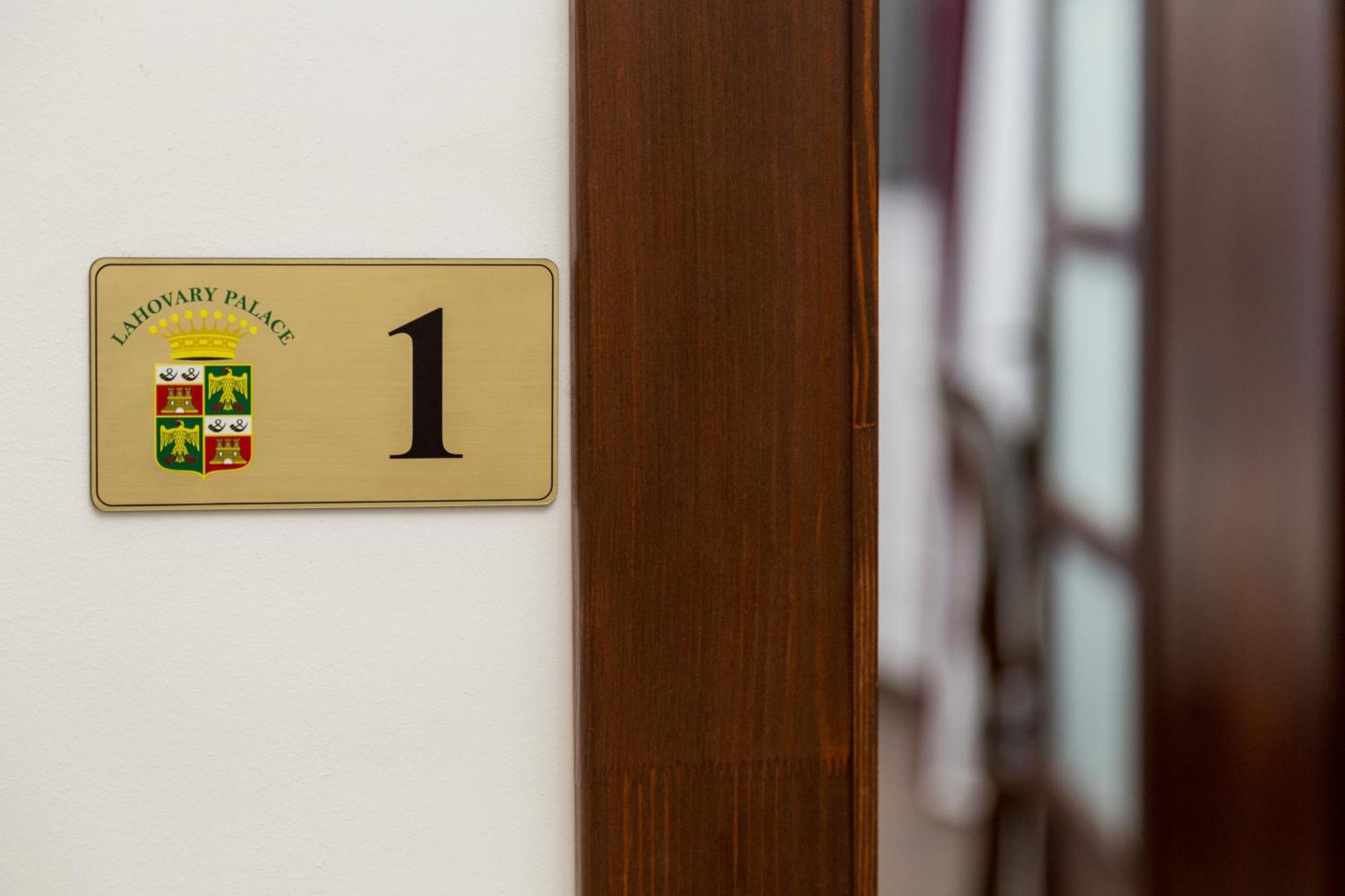 Lahovary Palace 3*
