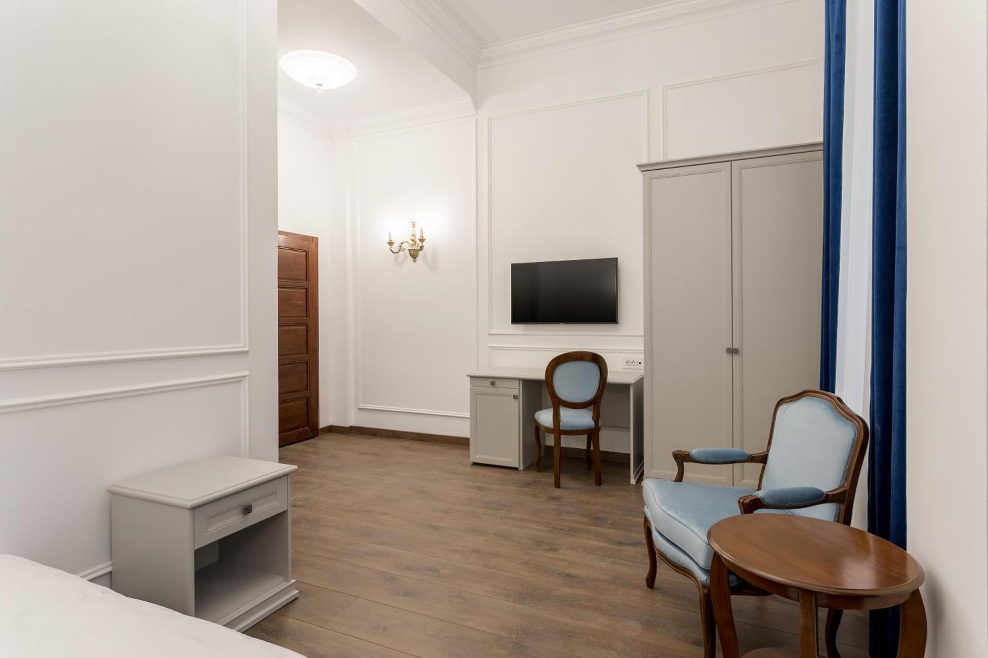 Lahovary Palace Hotel